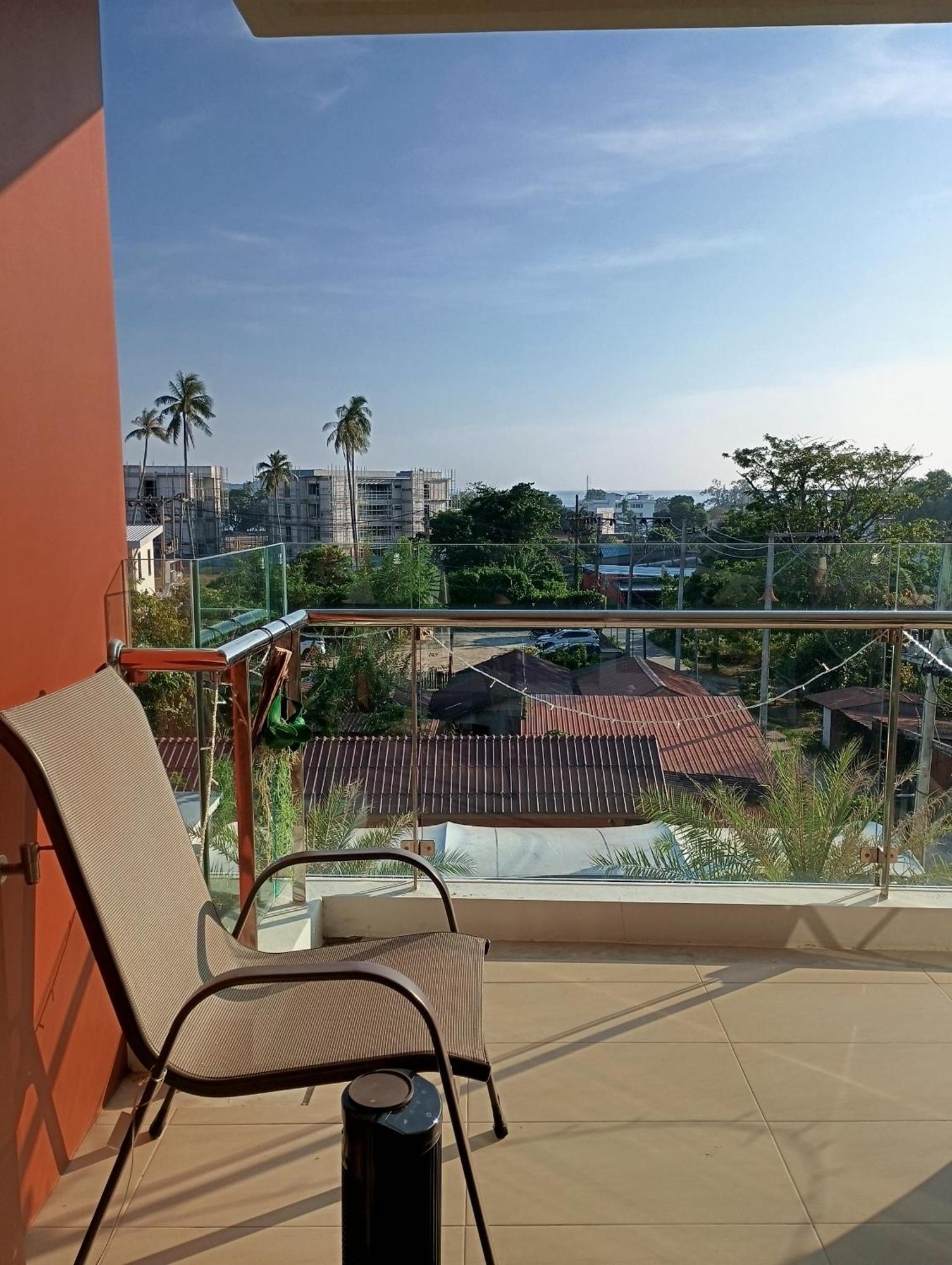 Babylon Sky Garden Otel Rawai Oda fotoğraf